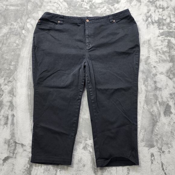 Venezia Jeans Womens 28 Black High Rise Crop Capri Tapered Stretch Denim Casual - Picture 1 of 11